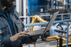 Criação de Sites Industriais: O que Não Pode Faltar para Atrair Clientes