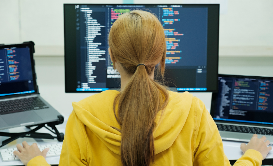 Async/Await: programação assíncrona em JavaScript, Python e C#
